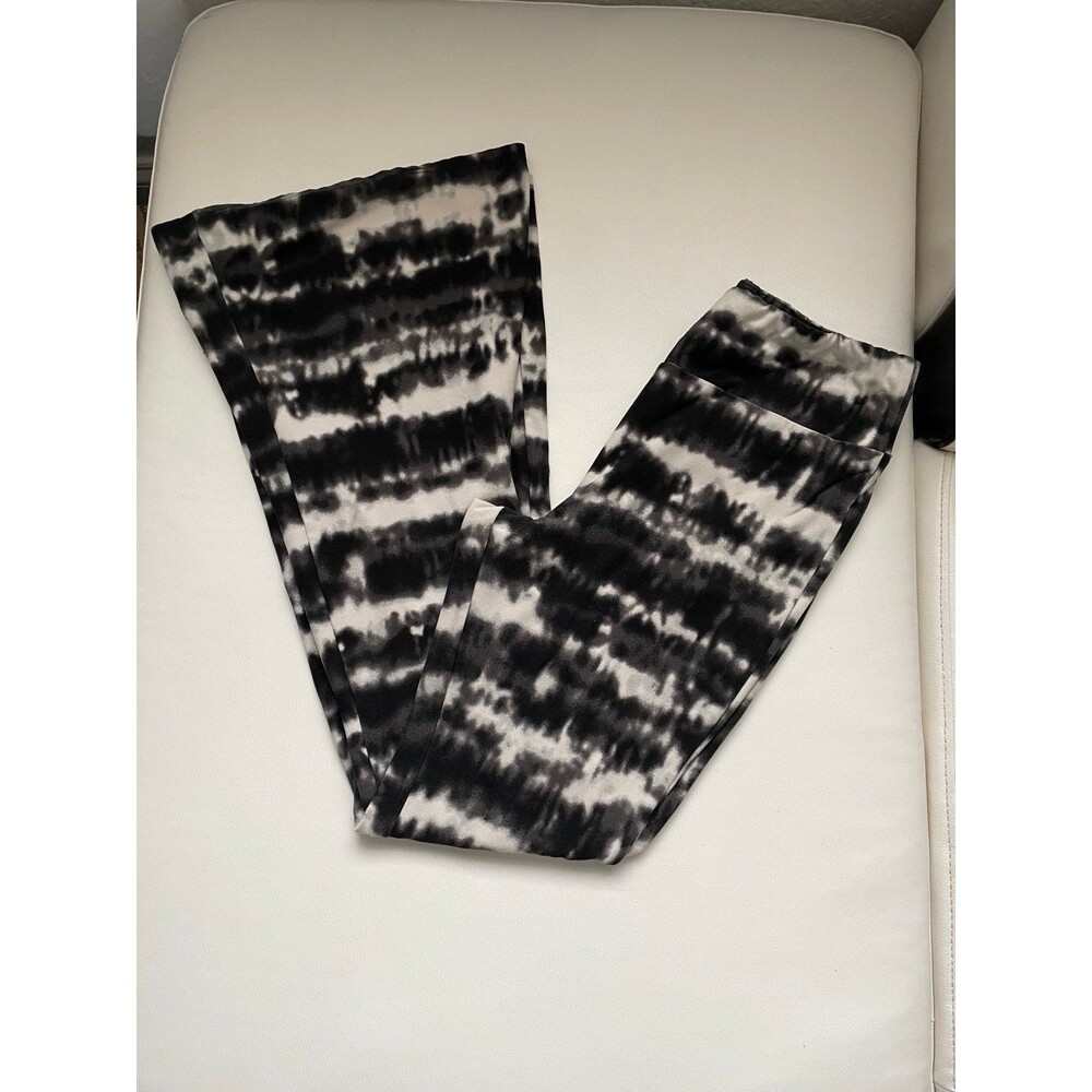 No Boundaries flair, bell bottom high waist tie dye pants L